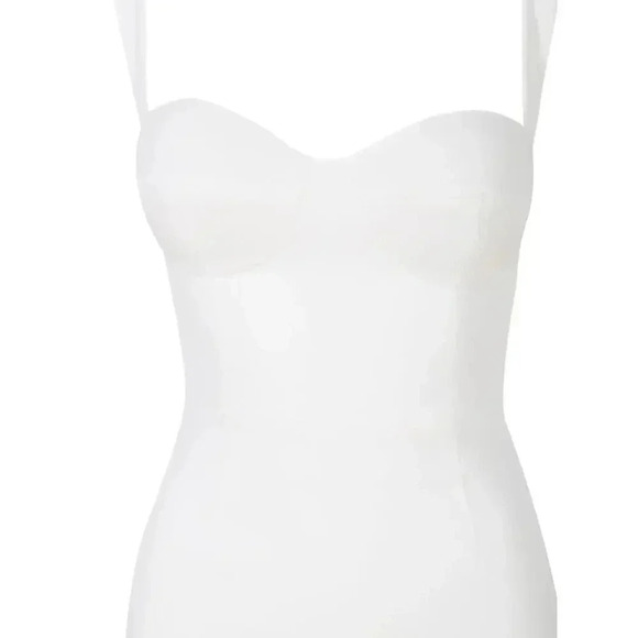 NEW- NWT! Gigii's Tessa Crep Dress - White as XS - Picture 5 of 12